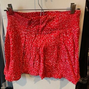 GAP red w/ white polka dot shorts